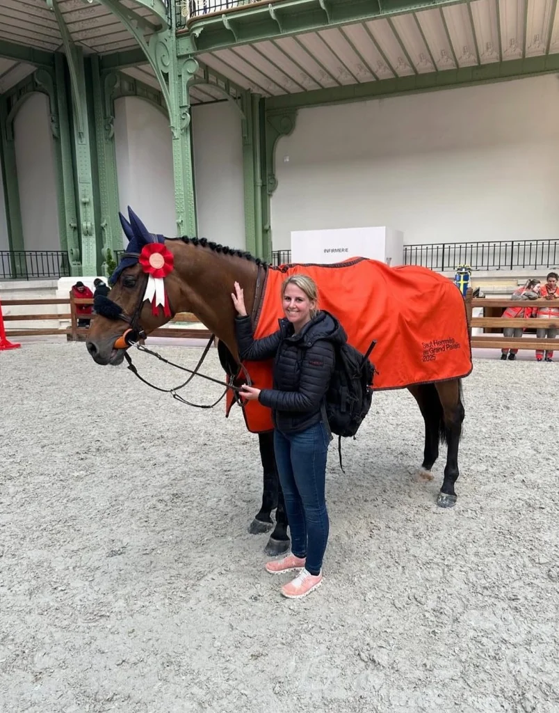 Lena Bieler mit Untouched LB beim Saut Hermès au Grand Palais in Paris